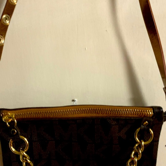 Michael Kors Handbags - Michael Kors  purse